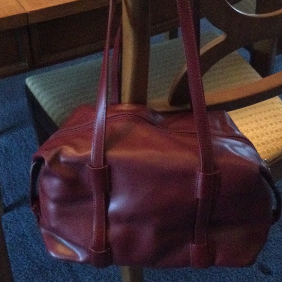 Handbags - Italian leather purse in original packing bag.